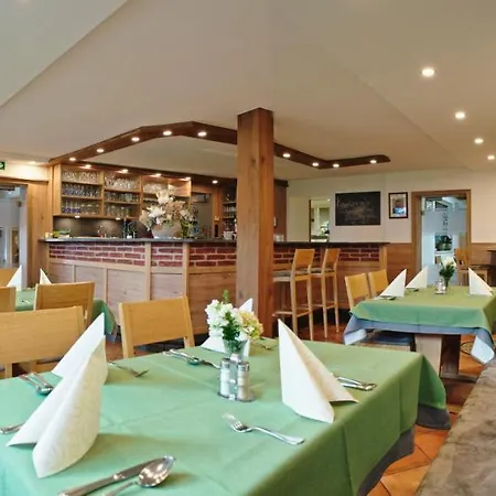 בית הארחה Alpengasthaus Giesslhuette