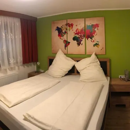 Alpengasthaus Giesslhuette * וולפסברג