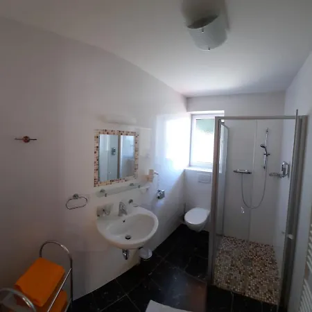 Alpengasthaus Giesslhuette *