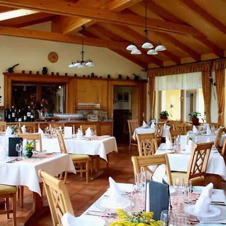 Гостевой дом Alpengasthaus Giesslhuette *