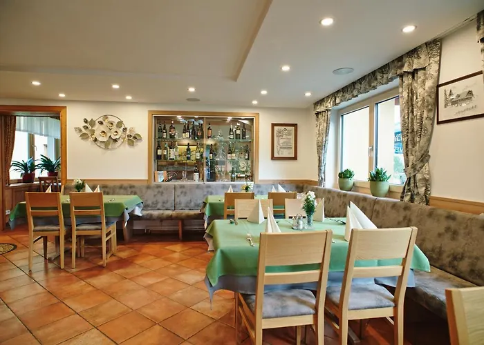 Alpengasthaus Giesslhuette Πανσιόν Βόλφσμπεργκ